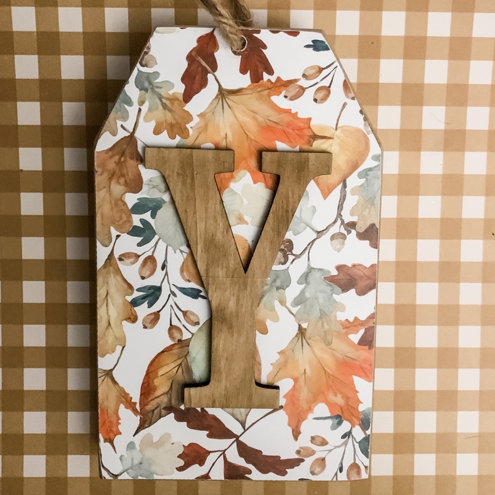 8” Monogrammed Wood Tabletop Fall‎ Foliage Tag By Ashland - Letter Y